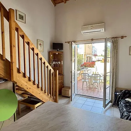 Villa Maison 3 Pieces Mezzanine Dans Avec Piscine 5 Couchages Ar100-035